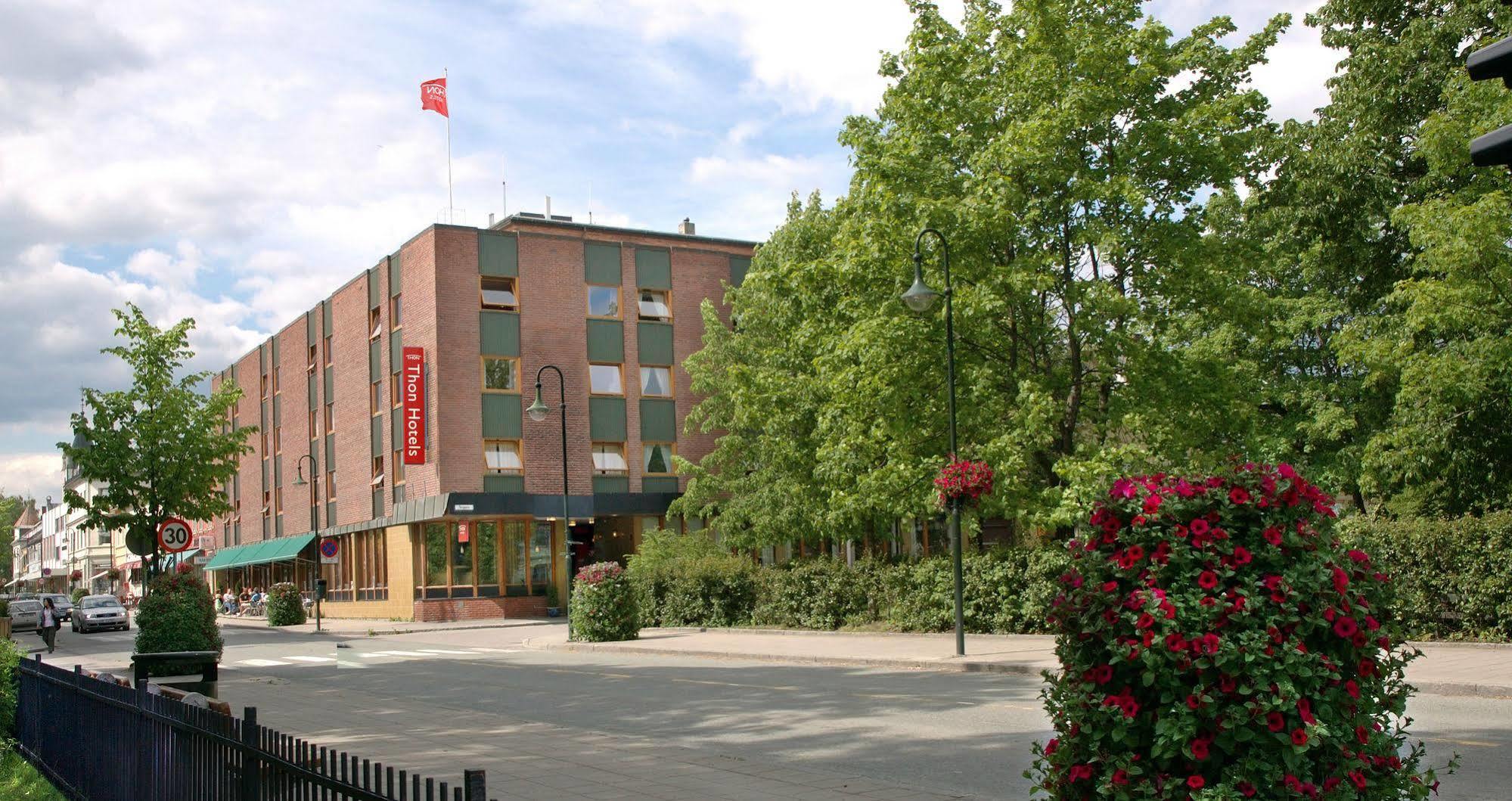 Thon Partner Hotel Backlund Levanger Exterior photo